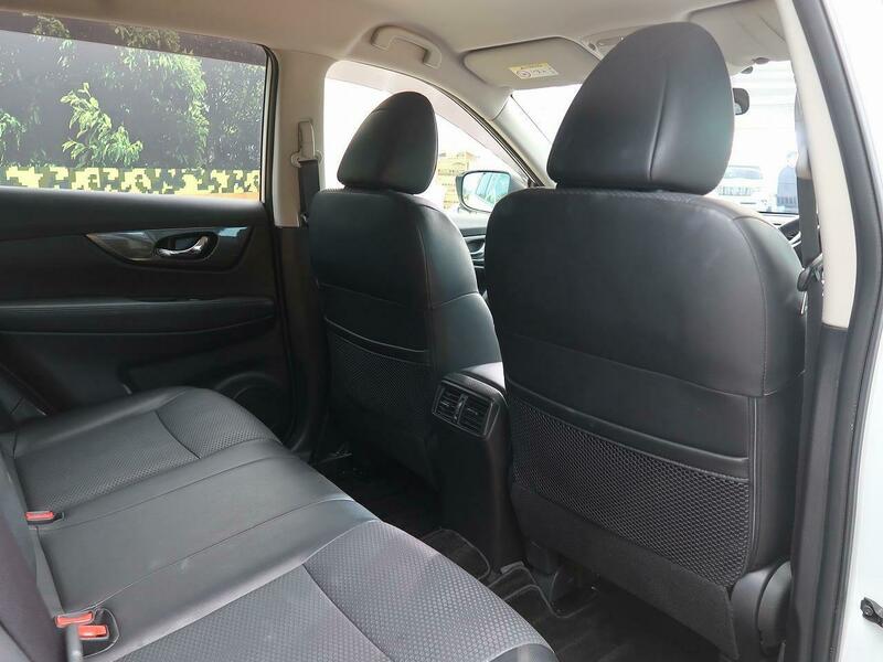 X-TRAIL-62