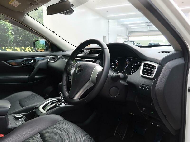 X-TRAIL-16