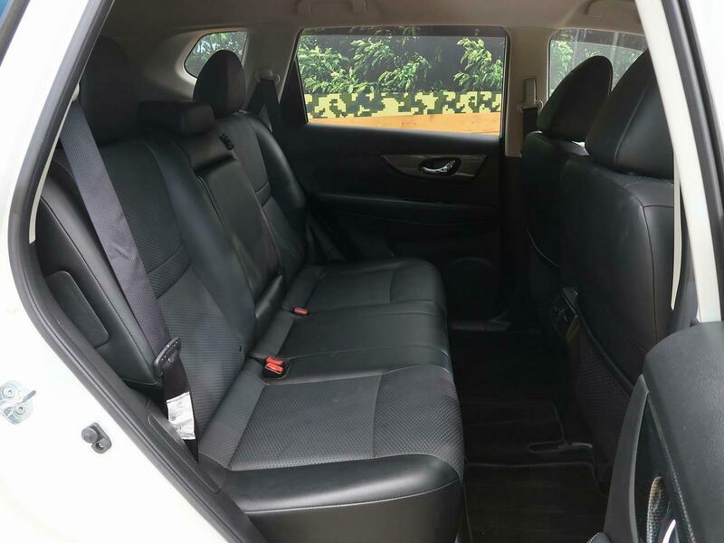 X-TRAIL-57