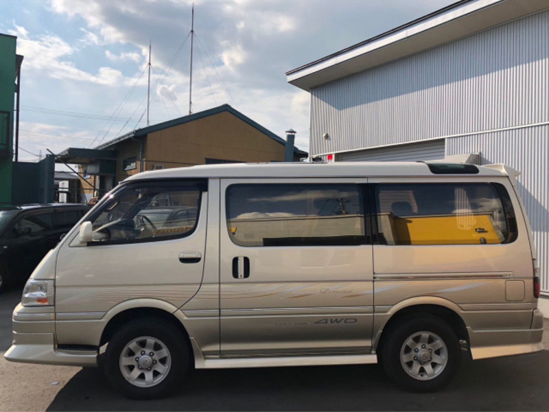 HIACE