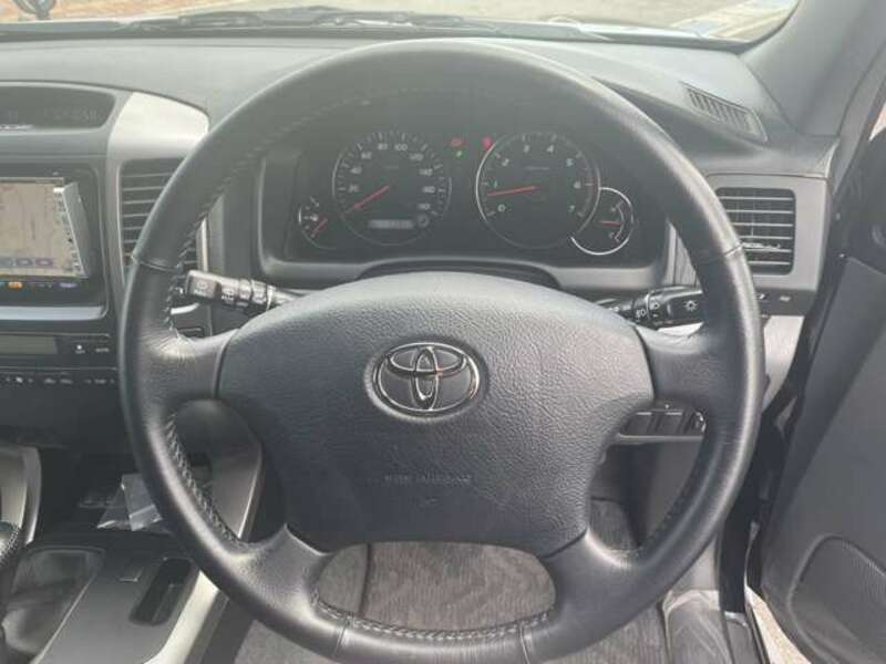 LAND CRUISER PRADO-6