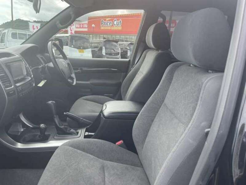 LAND CRUISER PRADO-12