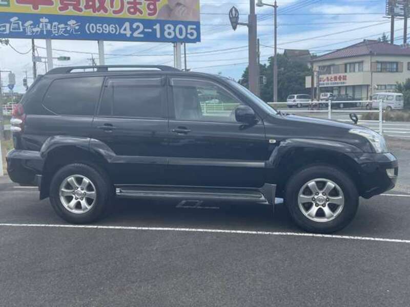 LAND CRUISER PRADO-17