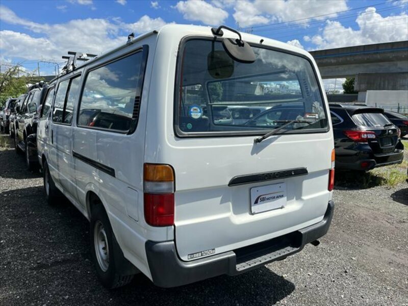 HIACE VAN