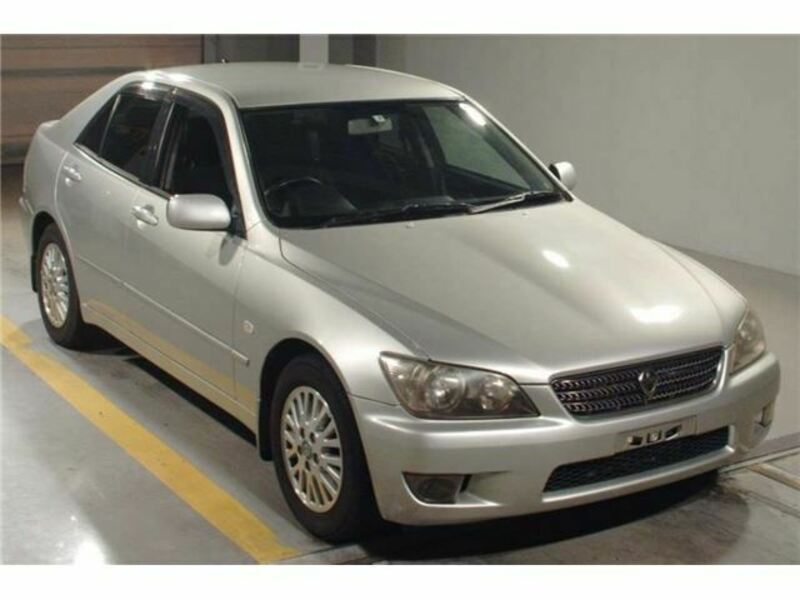 Used 2005 TOYOTA ALTEZZA GXE10 | SBI Motor Japan