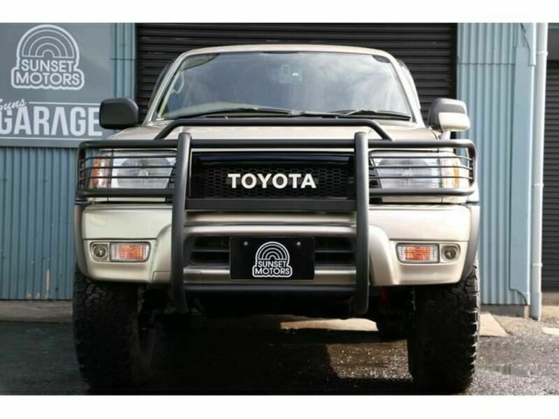 HILUX SURF
