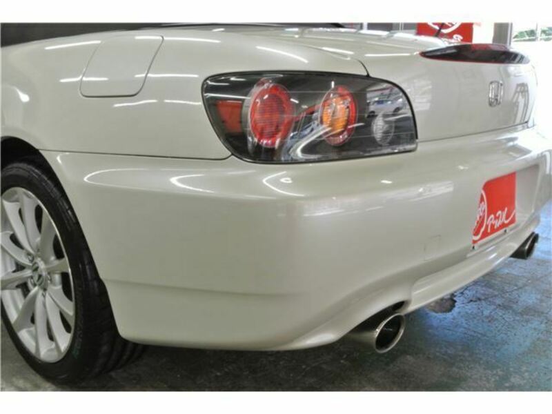S2000