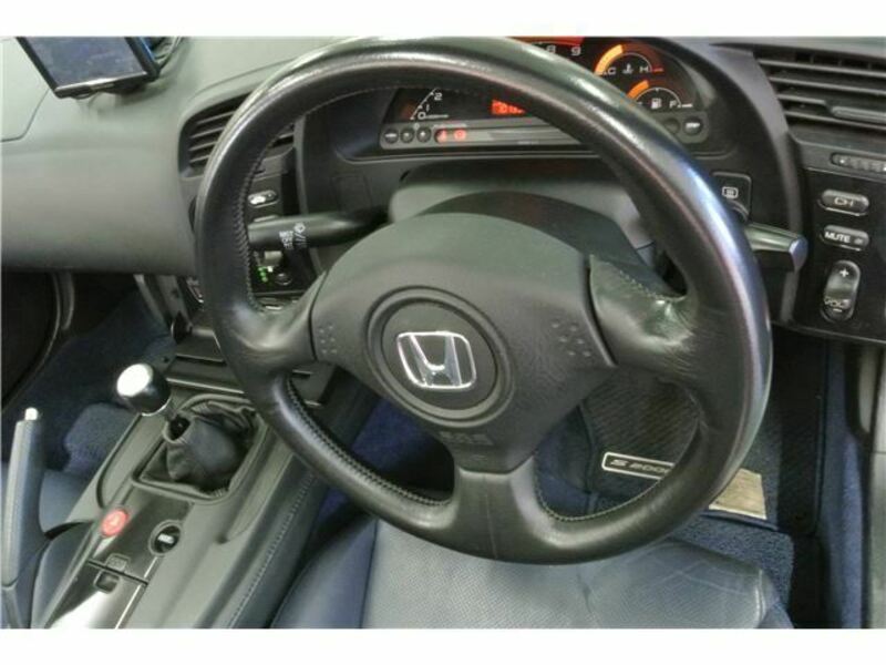 S2000