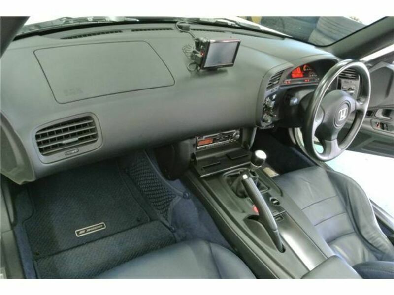 S2000