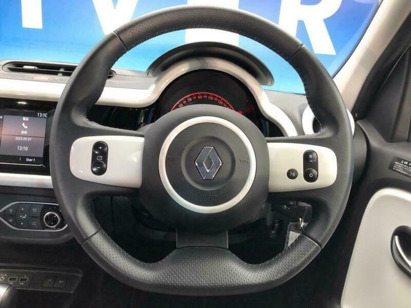 TWINGO