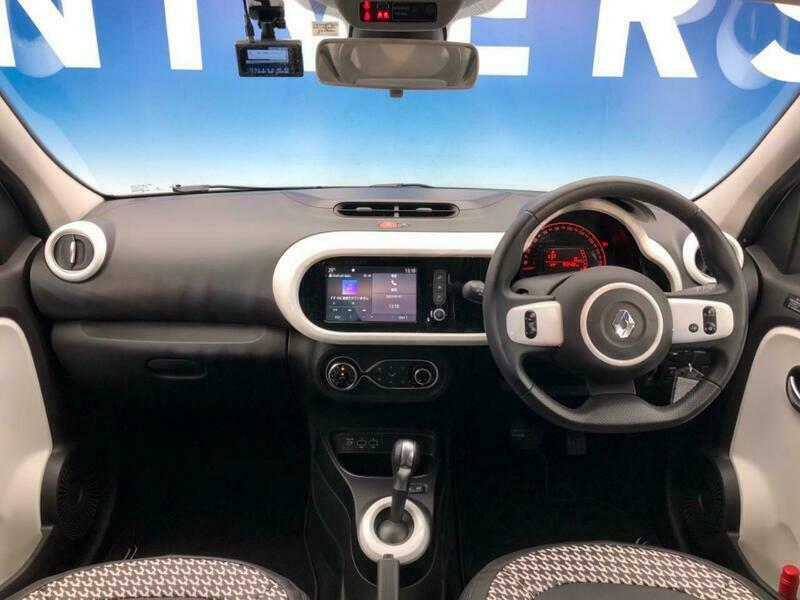 TWINGO