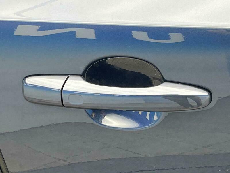 V40