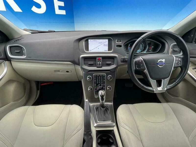 V40