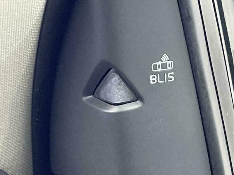 V40