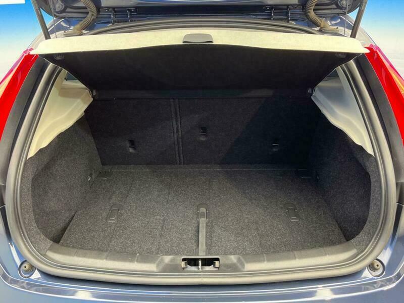 V40