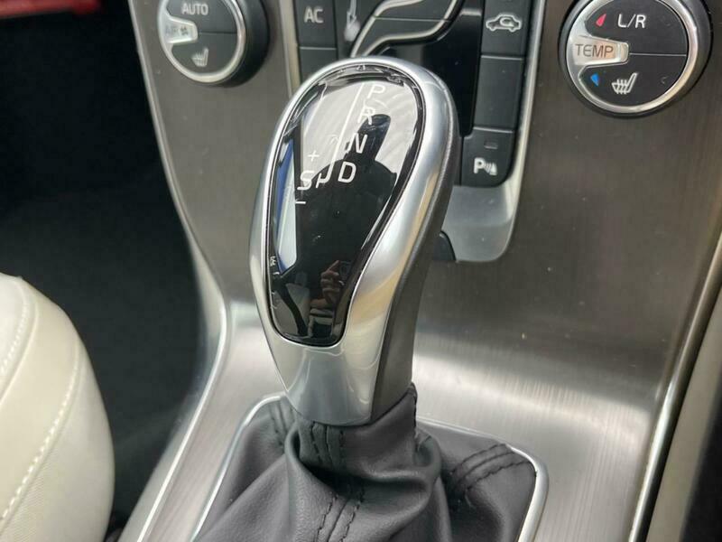 V40
