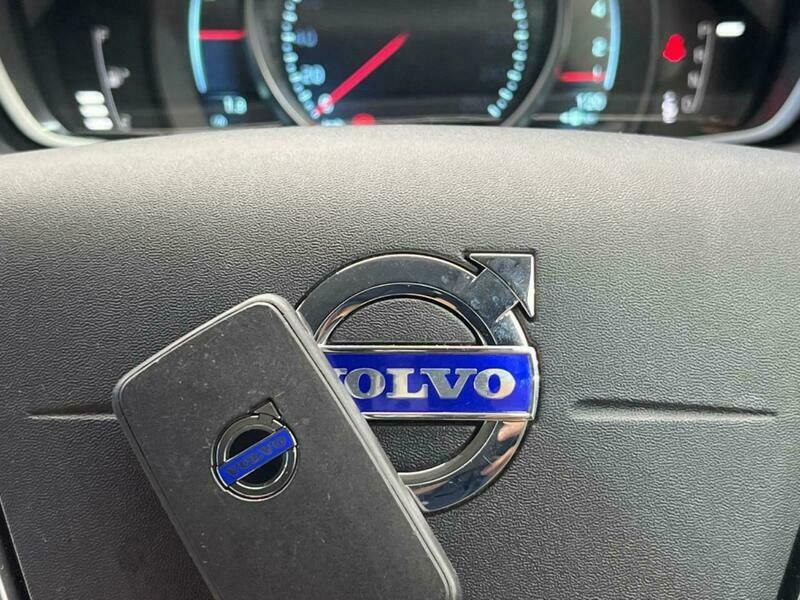 V40