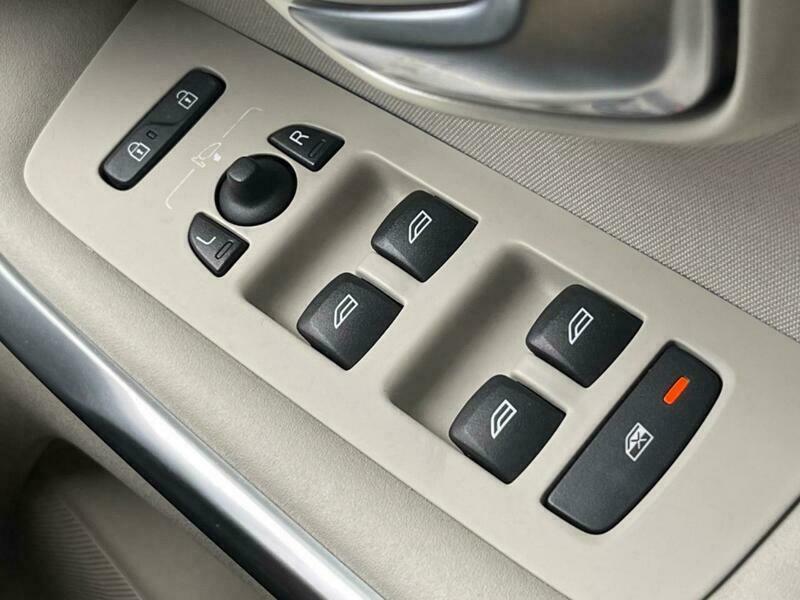 V40