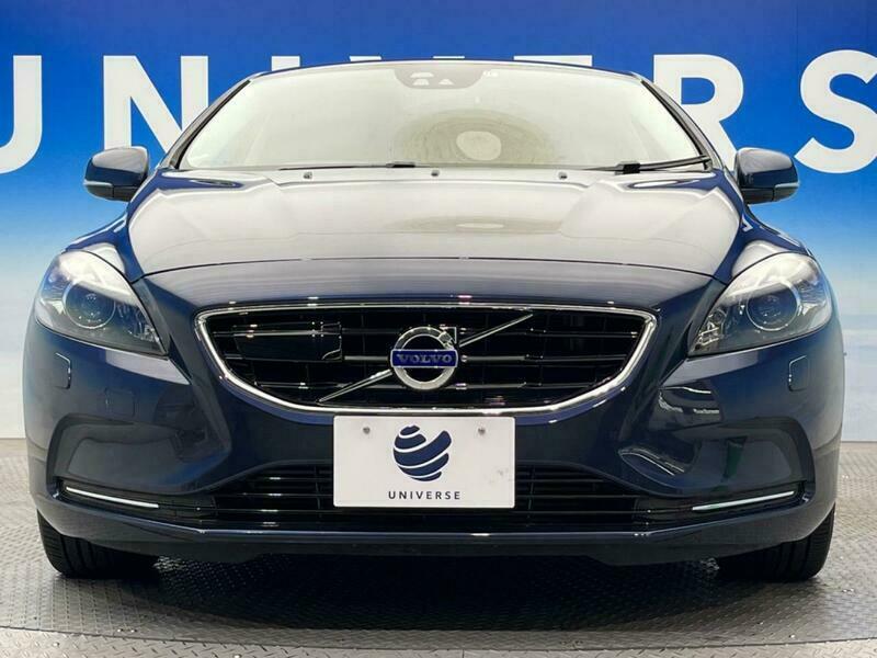 V40