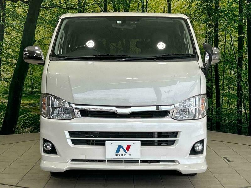 Regiusace Van