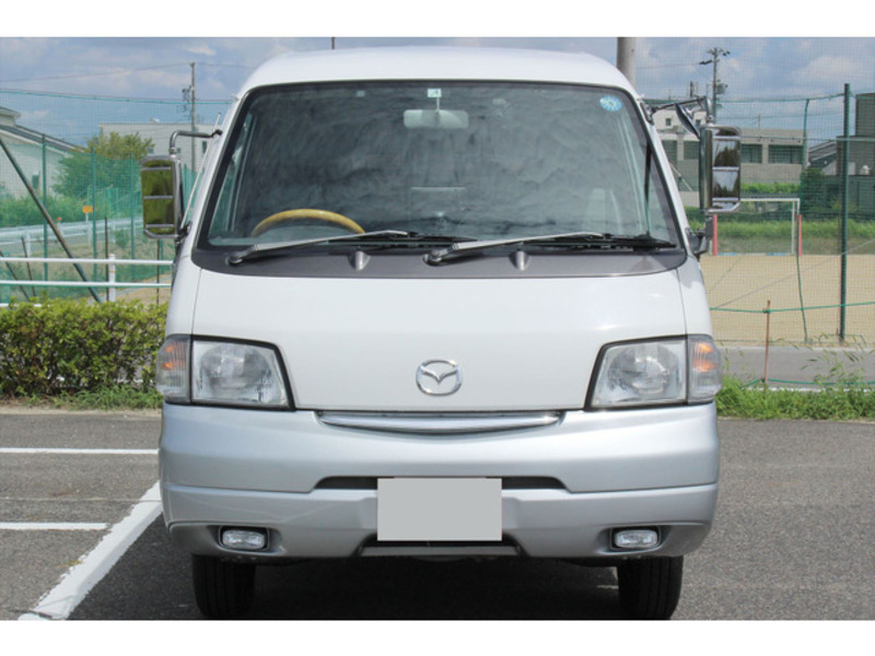 BONGO VAN-4