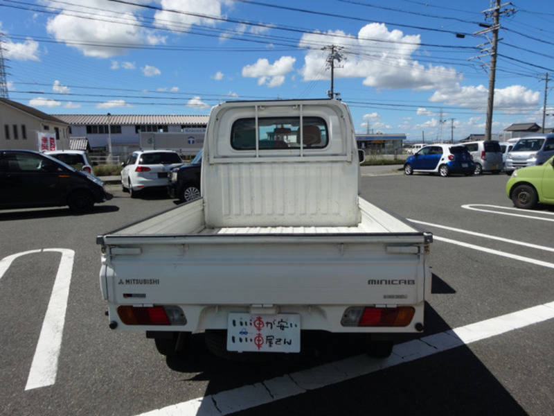 MINICAB TRUCK