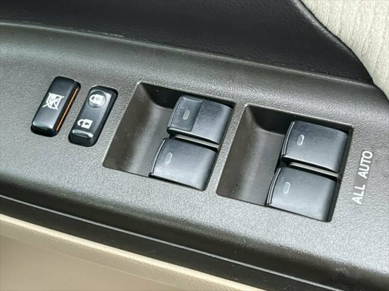 ALPHARD-19