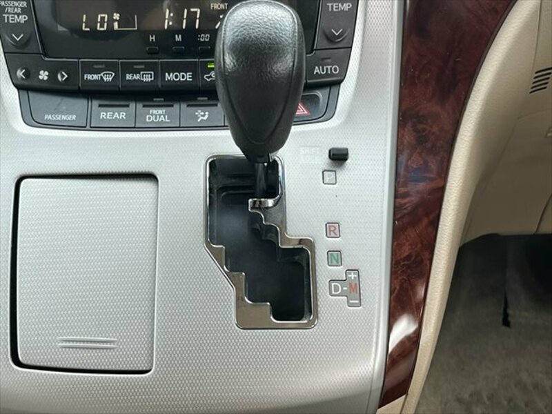 ALPHARD-12