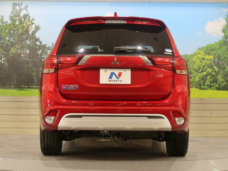 OUTLANDER PHEV