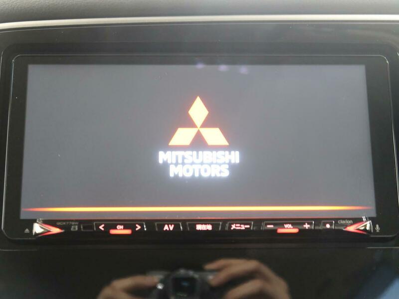 OUTLANDER PHEV