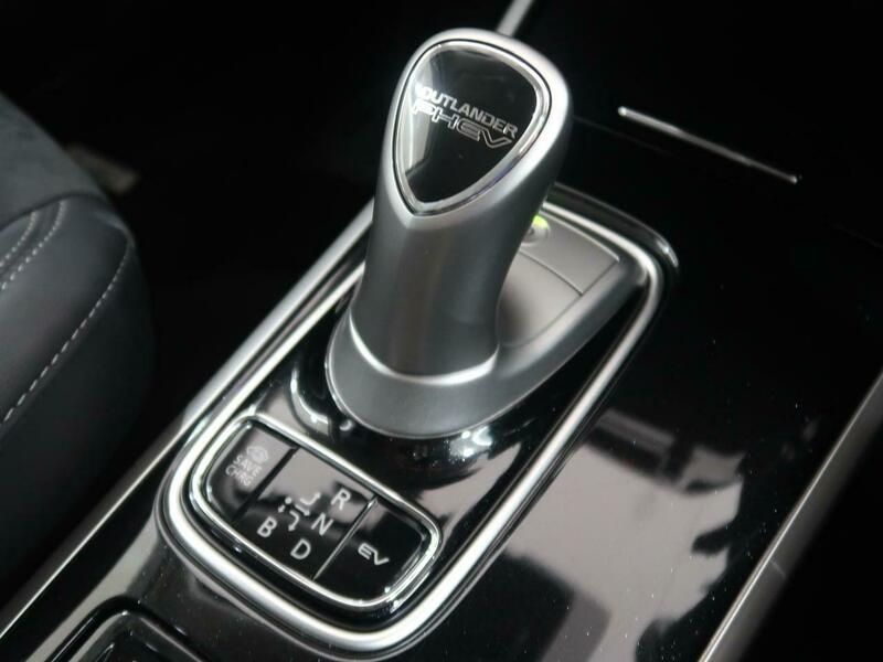 OUTLANDER PHEV
