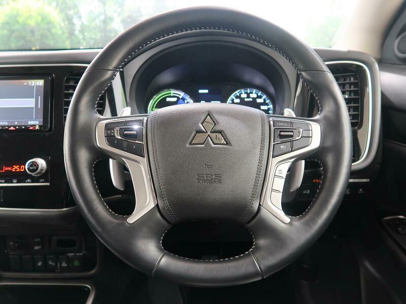 OUTLANDER PHEV