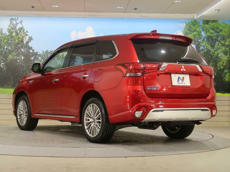 OUTLANDER PHEV