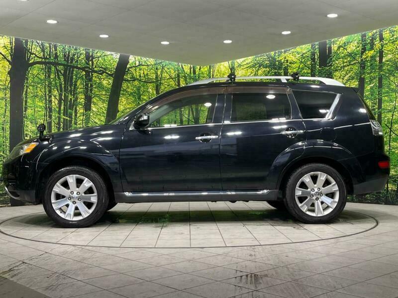 OUTLANDER