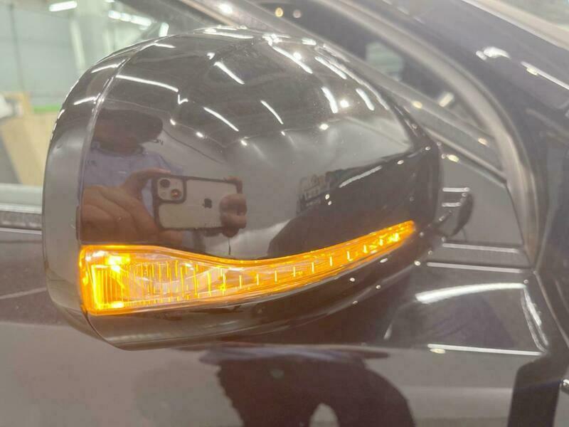 V40