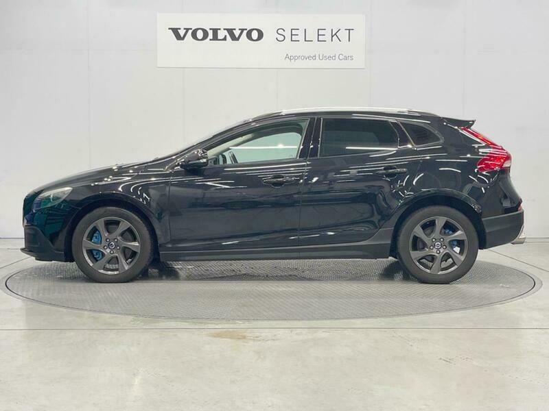 V40
