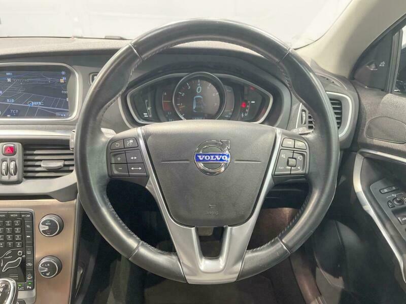 V40