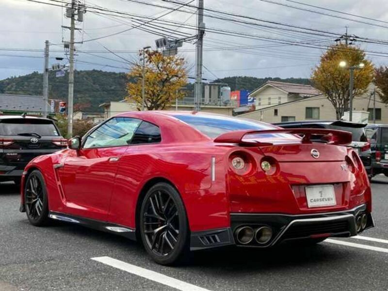 GT-R