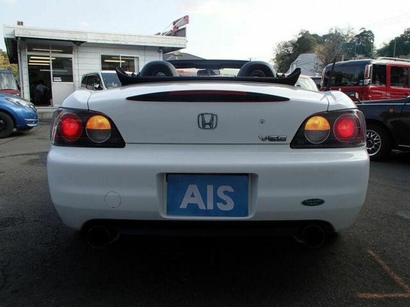 S2000