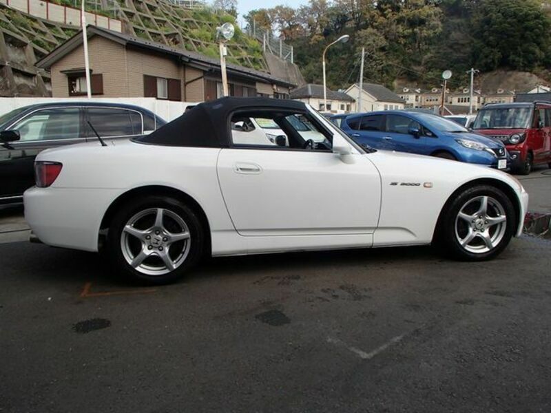 S2000