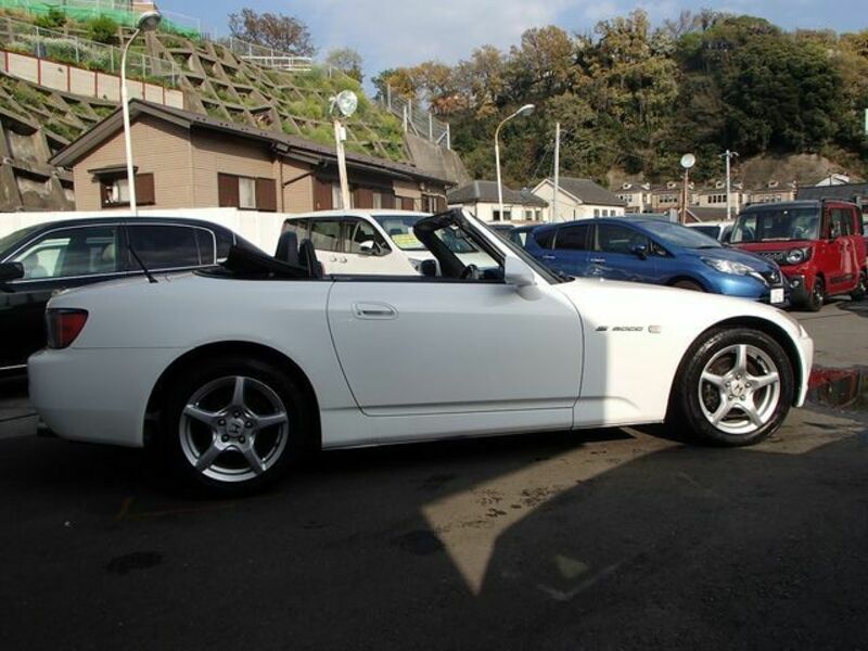 S2000