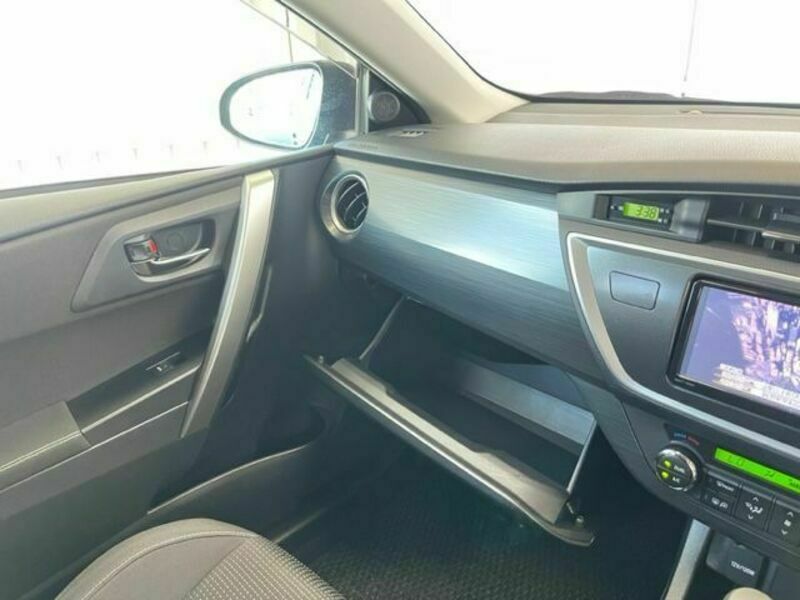 AURIS