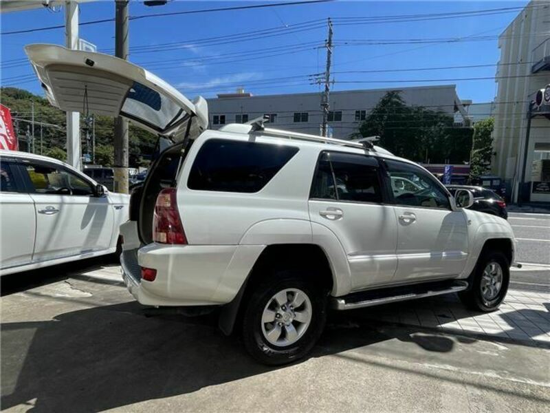 HILUX SURF