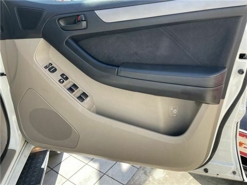 HILUX SURF