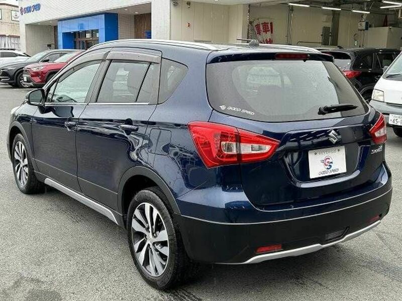 SX4 S-CROSS