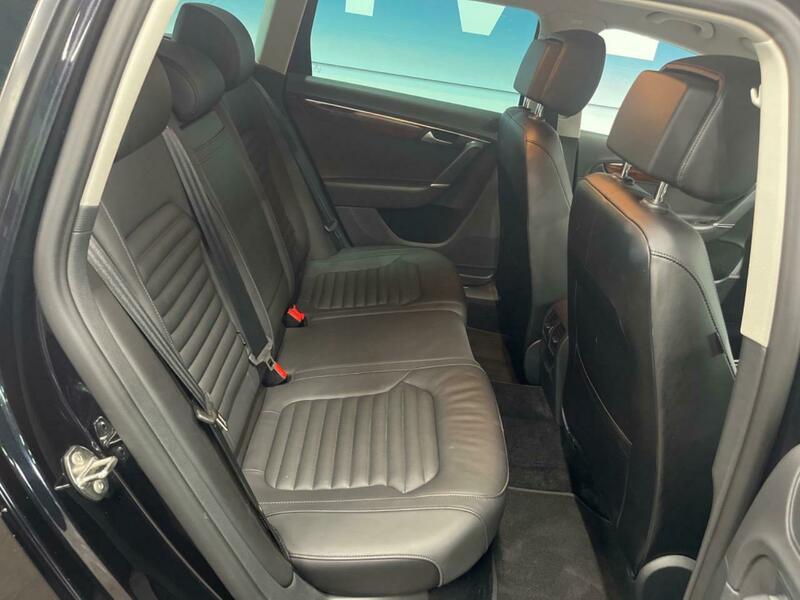 PASSAT VARIANT