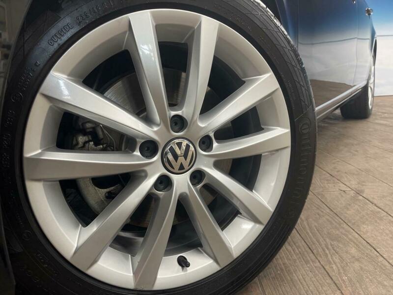 PASSAT VARIANT