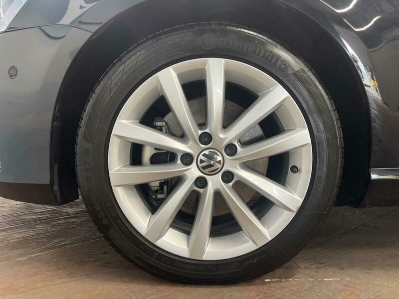 PASSAT VARIANT
