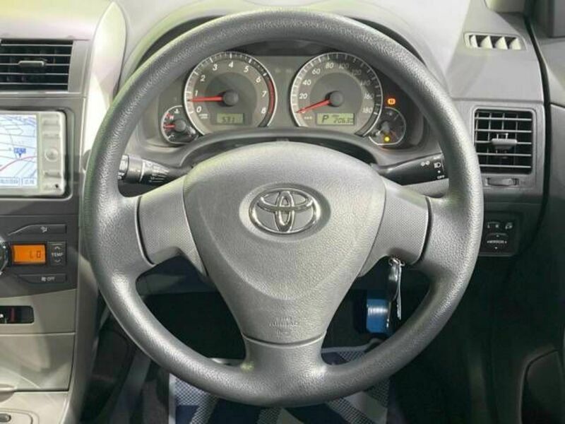 COROLLA FIELDER