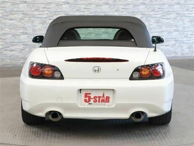 S2000